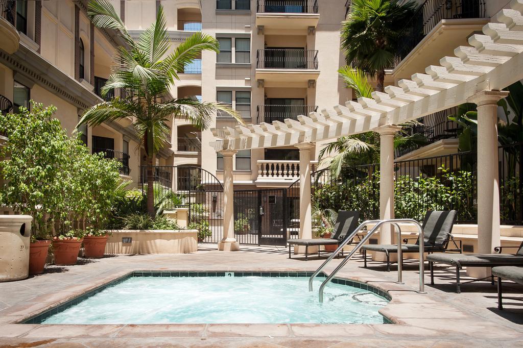 Sunshine Suites At The Piero Los Angeles Exterior foto